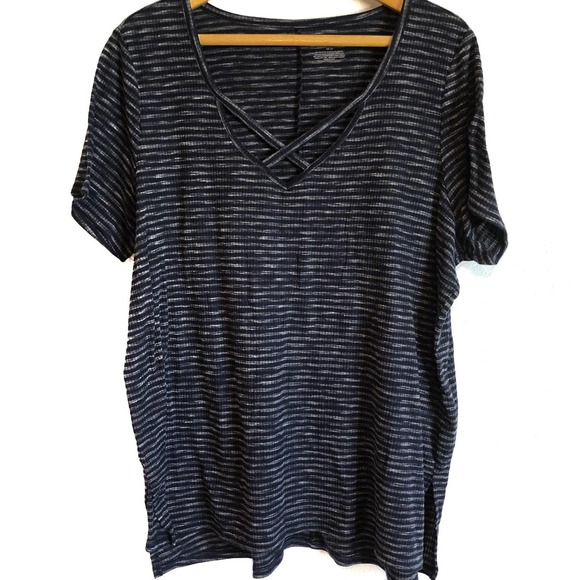 Lane Bryant Tops - Lane Bryant short sleeve striped top. Size 18/20.